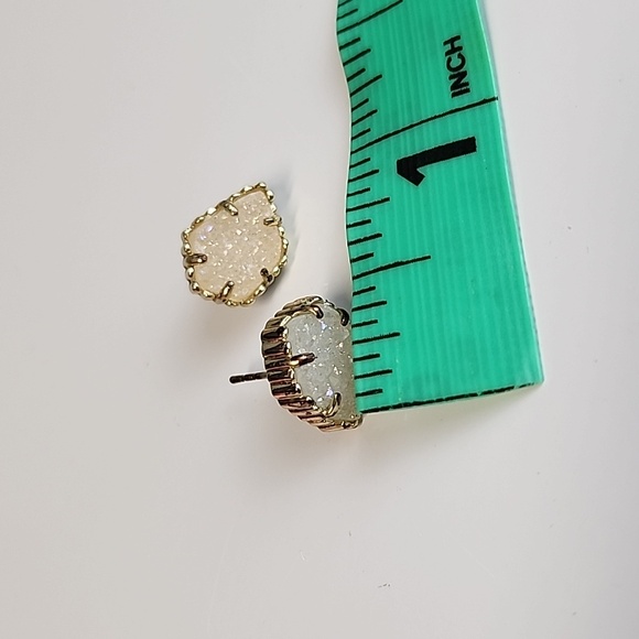 Tessa Iridescent Clear drusy Kendra Scott stud earings - Picture 3 of 5